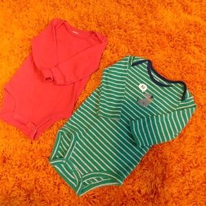🎀3 for $15🎀Carter's Lot of 2 Long Sleeve Onesies